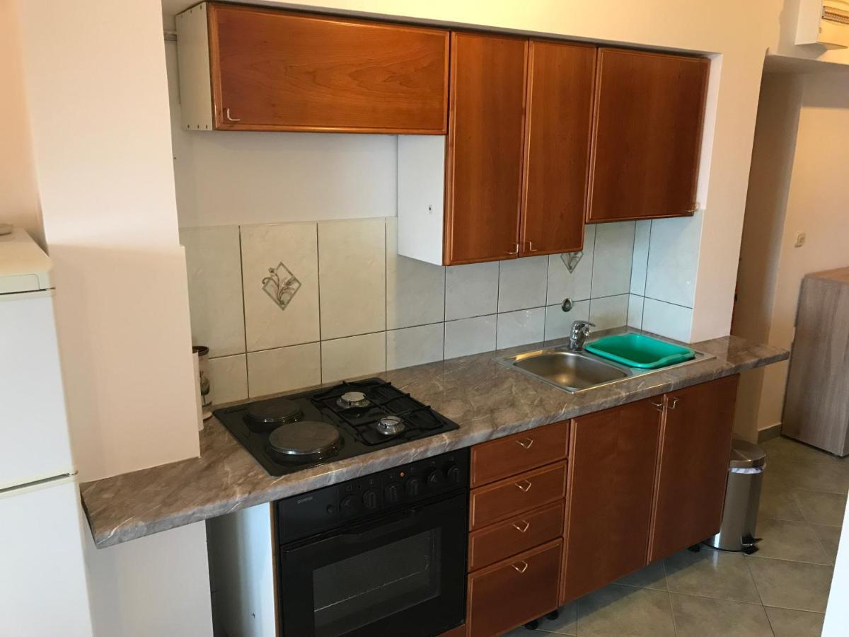 Grdelin Lägenhet Omiš Exteriör bild